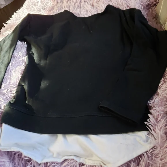 Girls long sleeve sweatshirt - Picture 2 of 4